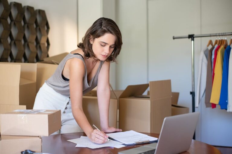 The Small Business Leap: A Guide to Starting Your Ecommerce Journey